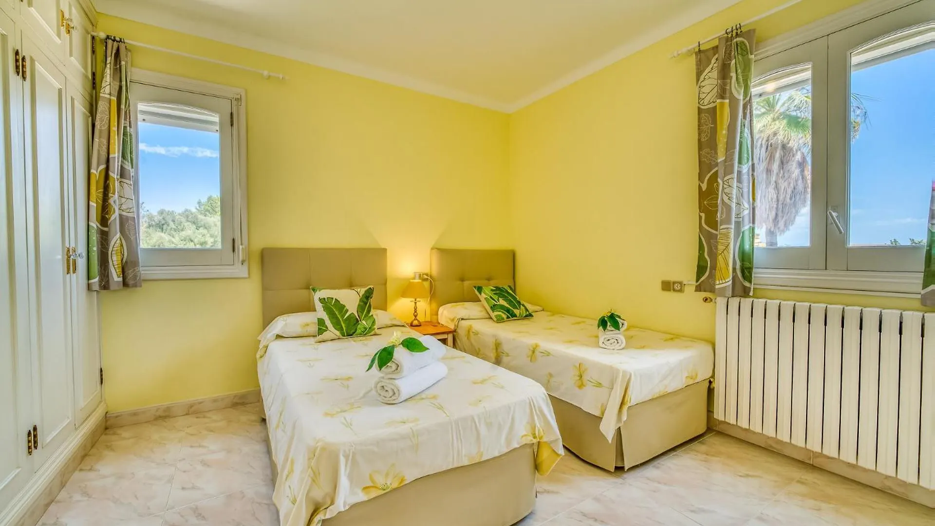 Ideal Property Mallorca - Casa Bonita Campos  0*, Campos (Mallorca) España
